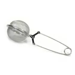 pince avec boule à thé, cuillère à thé pour infuser le thé