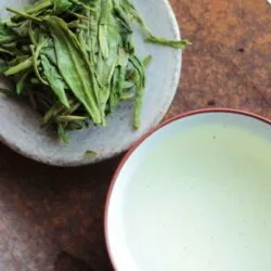 Infusion des feuilles Long Jing