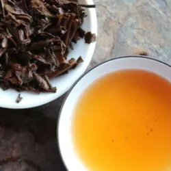 thé pu erh 2002 affinage hong kongais