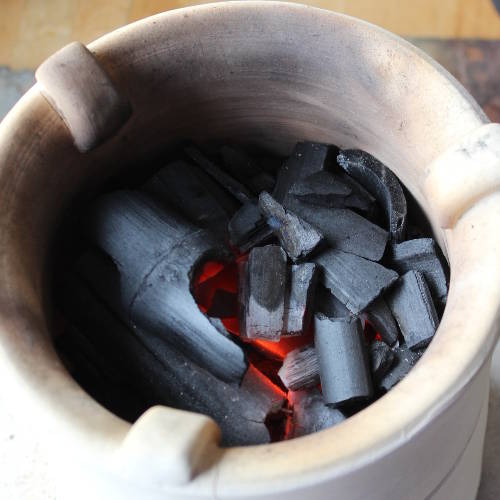 Charbon de bambou en vrac sac 150g pour combustion dans un brasero