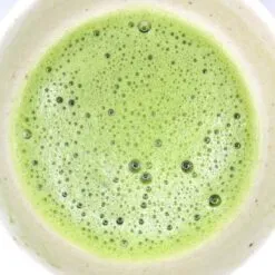 Accueil FR 11 Matcha fouetté dans un bol