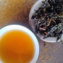 Accueil FR 12 Qing Zhuan Cha infusé brique du Hubei
